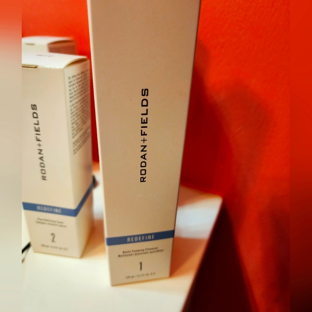 Rodan+Fields redefine foaming cleanser